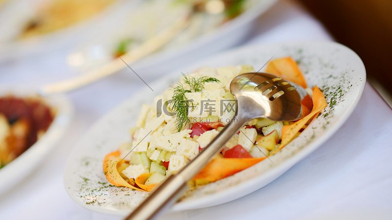 速冻食品批发市场进货流程揭秘：从源头把控品质